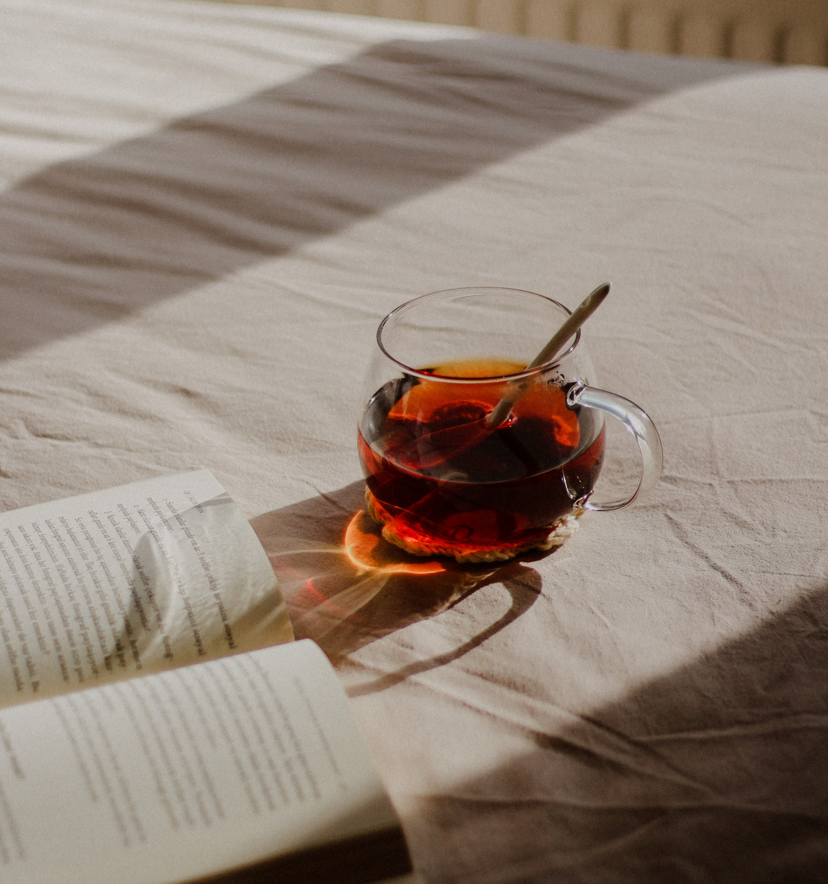 Small-batch herbal remedies, made to work.